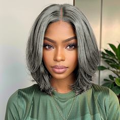 Rockin’ Gray Locks: How to Choose Gray Wigs