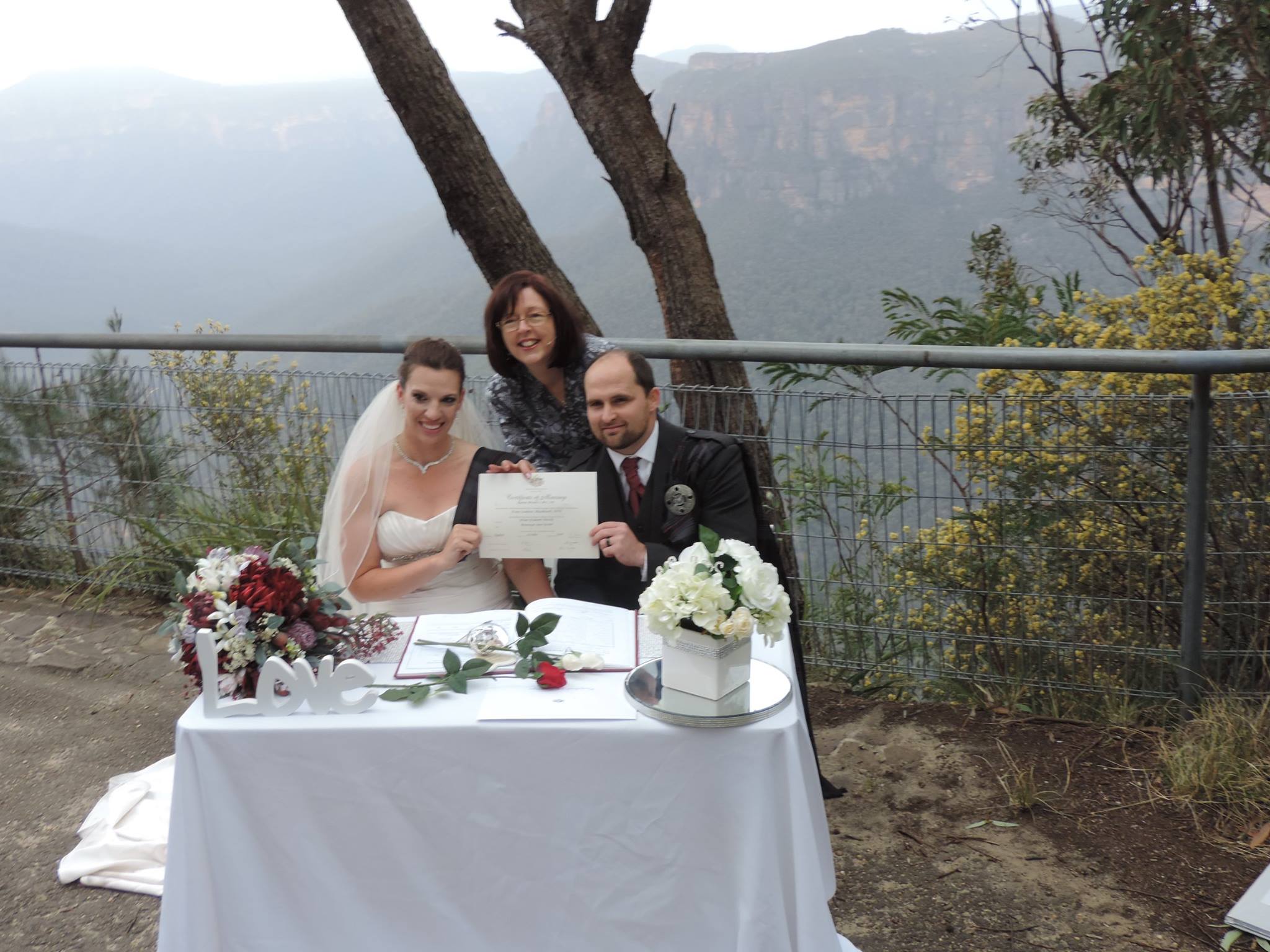Tips for a Smooth Ceremony with a Blue Mountains Wedding Celebrant