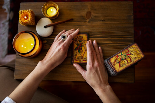 Exploring the Spiritual Insights of Psychic Card Reading